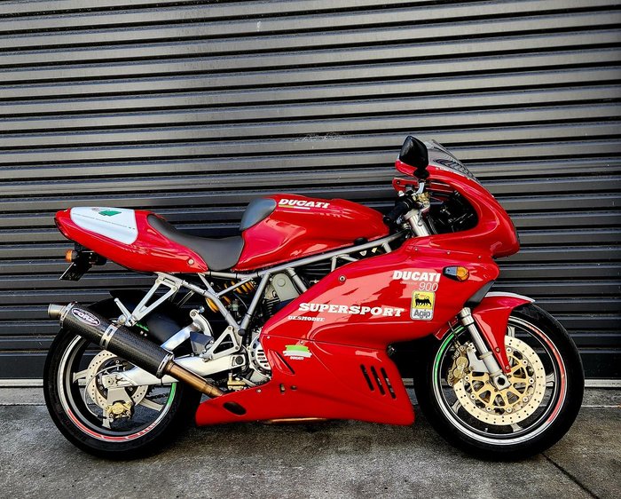 2002 Ducati 900SS Full Fairing 900 Red