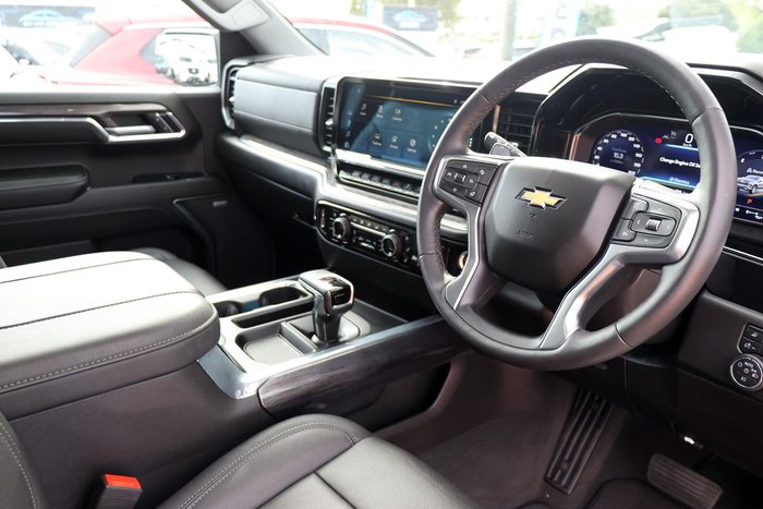 2022 Chevrolet Silverado 1500 LTZ Premium W/Tech Pack T1 MY23 4X4 Iridescent Pearl