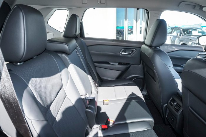 2025 Nissan X-TRAIL N-TREK