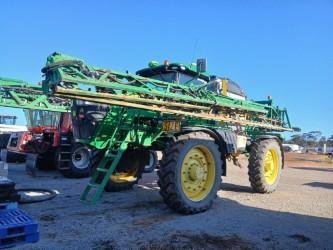 2017 John Deere R4045