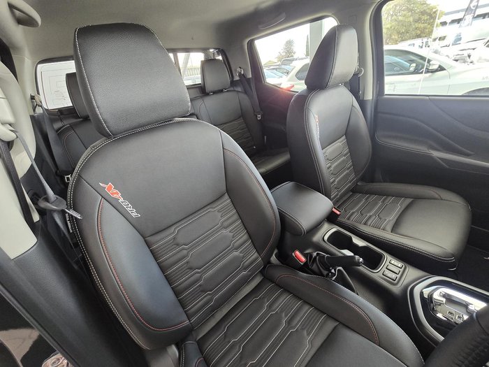 2025 Nissan Navara PRO-4X