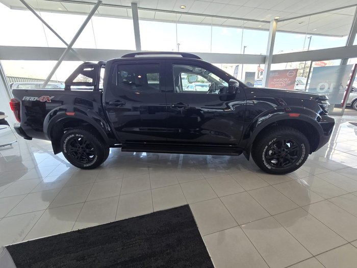2025 Nissan Navara PRO-4X