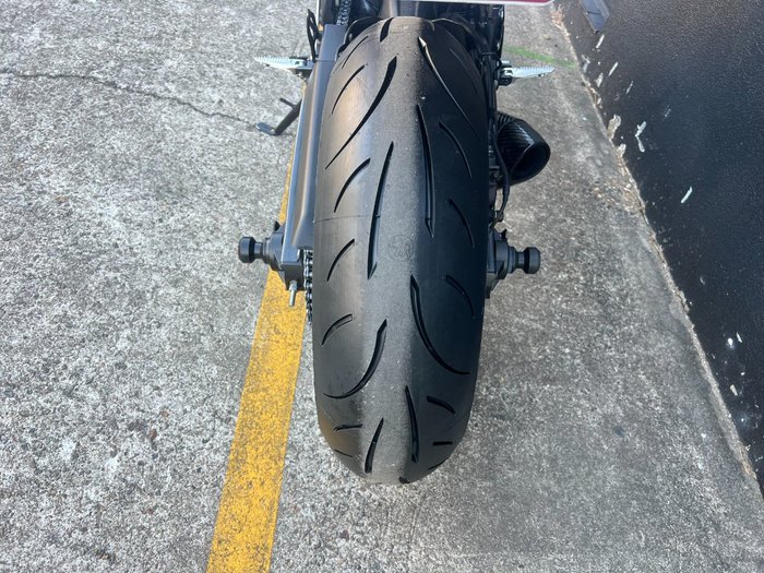 2022 Yamaha YZF-R7LA BLACK