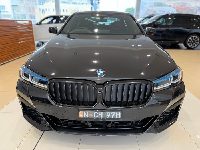 2022 BMW 5 Series M550i xDrive