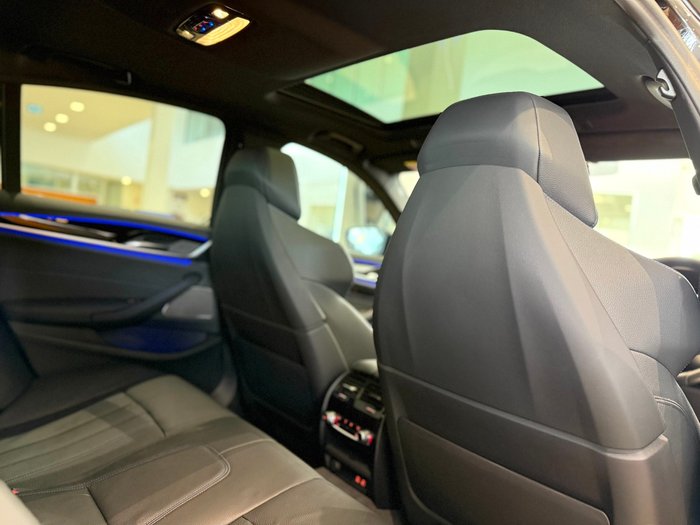 2022 BMW 5 Series M550i xDrive