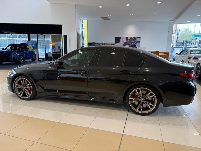 2022 BMW 5 Series M550i xDrive