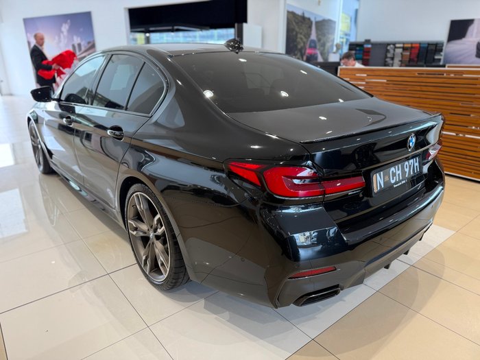2022 BMW 5 Series M550i xDrive