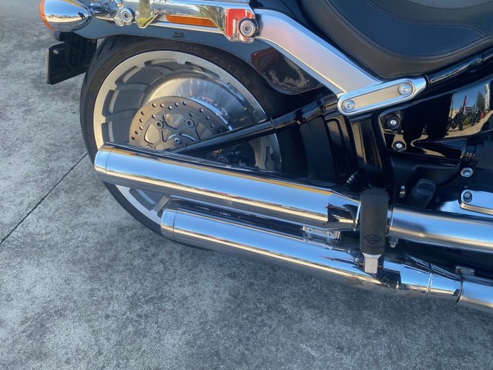 2017 HARLEY-DAVIDSON FLFBS FAT BOY Black