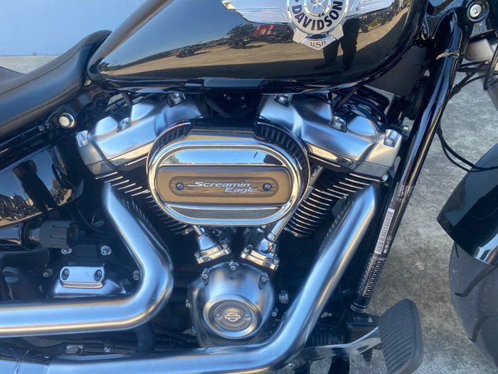2017 HARLEY-DAVIDSON FLFBS FAT BOY Black