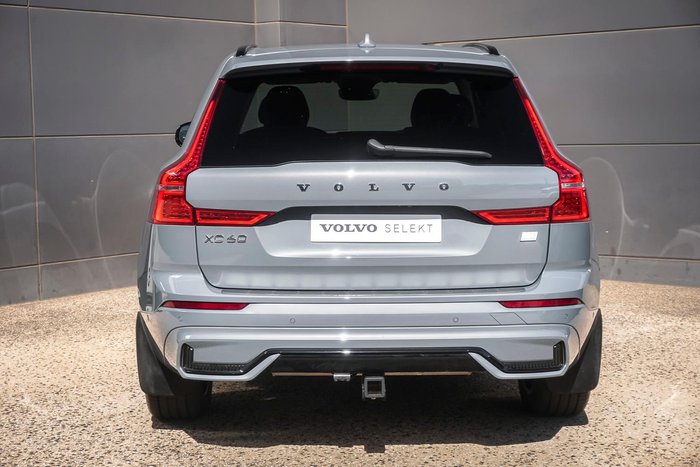 2023 Volvo XC60 Recharge Plus T8 Plug-In Hybrid