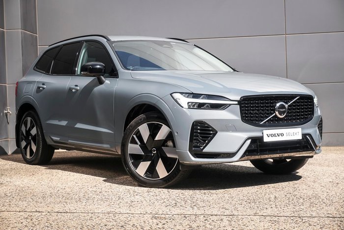 2023 Volvo XC60 Recharge Plus T8 Plug-In Hybrid