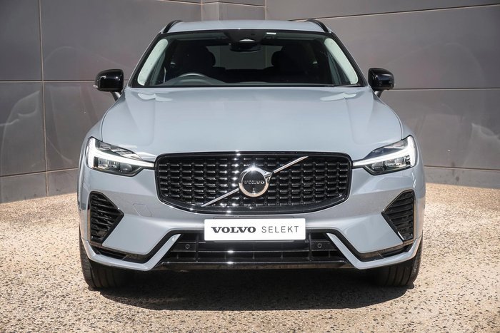 2023 Volvo XC60 Recharge Plus T8 Plug-In Hybrid