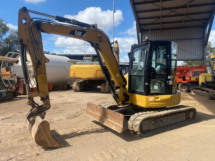 2015 Caterpillar 305.5E2cr