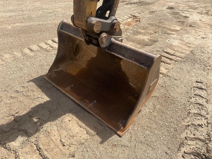 2015 Caterpillar 305.5E2cr