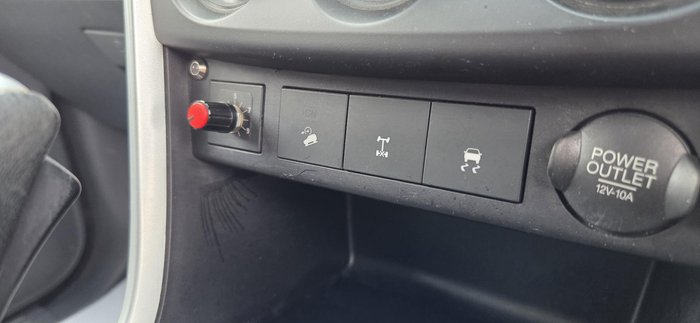 2013 Mazda BT-50 XTR UP 4X4 Dual Range Highlight Silver