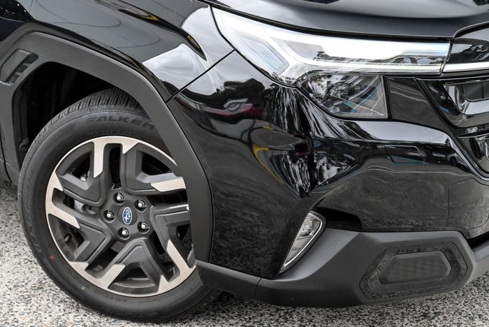 2025 Subaru Forester Touring S6 MY26 AWD Crystal Black