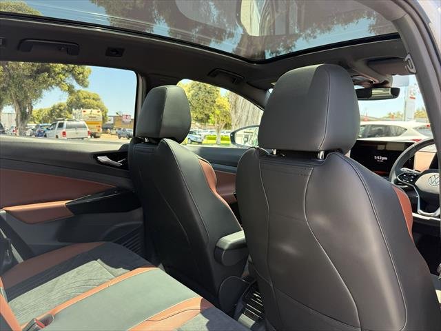 2025 Volkswagen ID.4 PRO