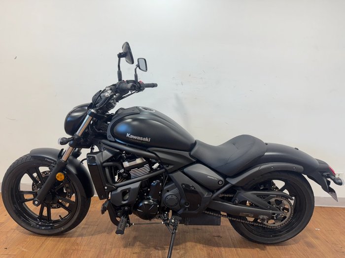 2024 Kawasaki VULCAN S Black