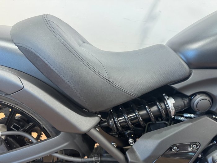 2024 Kawasaki VULCAN S Black