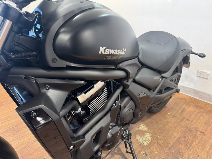 2024 Kawasaki VULCAN S Black