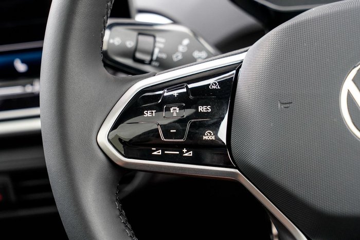 2025 Volkswagen ID.5 Pro