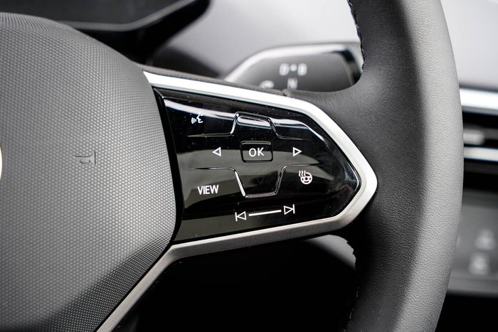 2025 Volkswagen ID.5 Pro