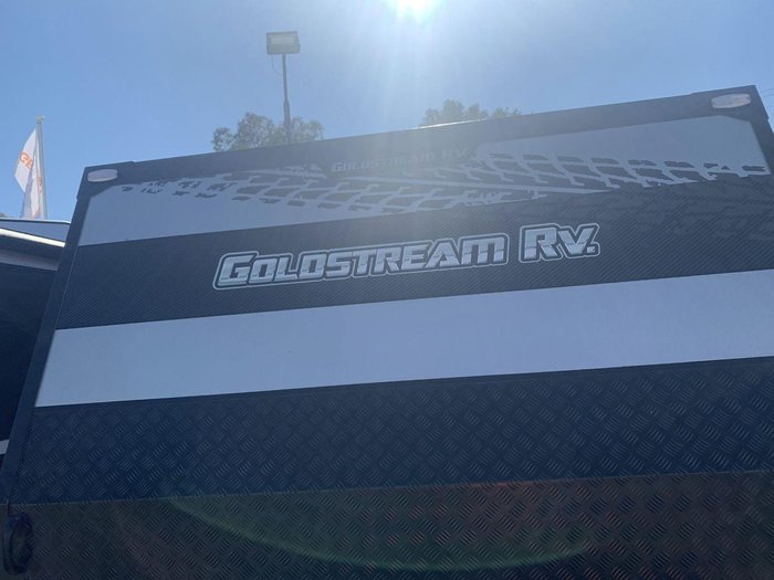 2025 Goldstream 2050 Bunk Platinum Adventure 20'5