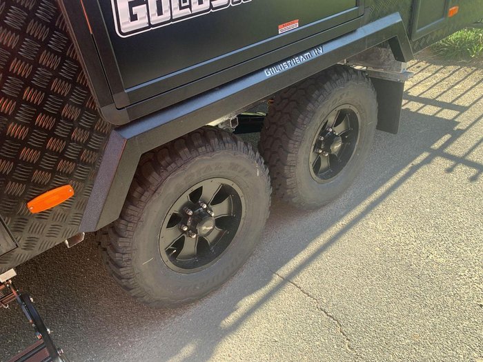 2025 Goldstream 2050 Bunk Platinum Adventure 20'5