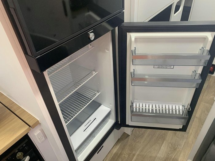 2025 Goldstream 2050 Bunk Platinum Adventure 20'5