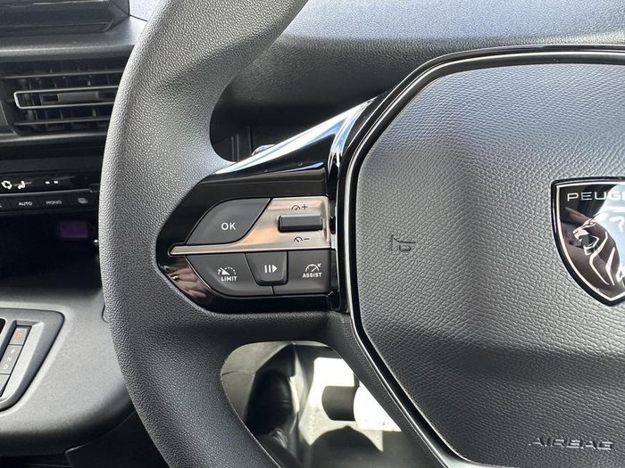 2024 Peugeot Partner Premium