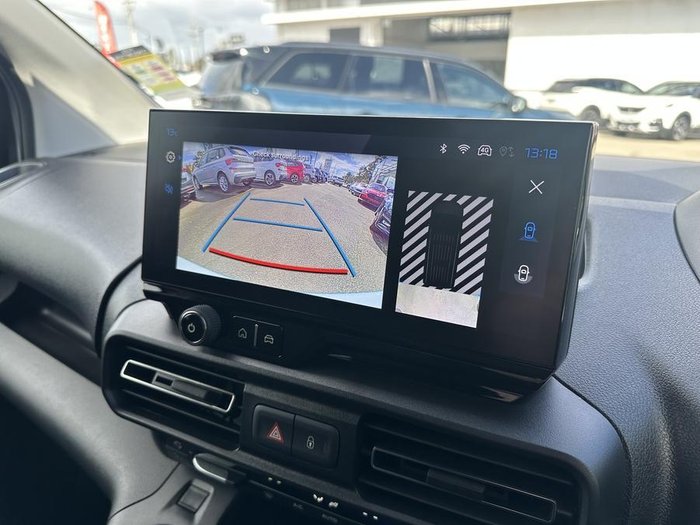 2024 Peugeot Partner Premium