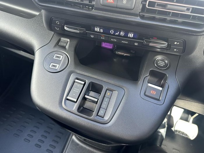 2024 Peugeot Partner Premium