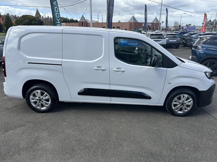 2024 Peugeot Partner Premium