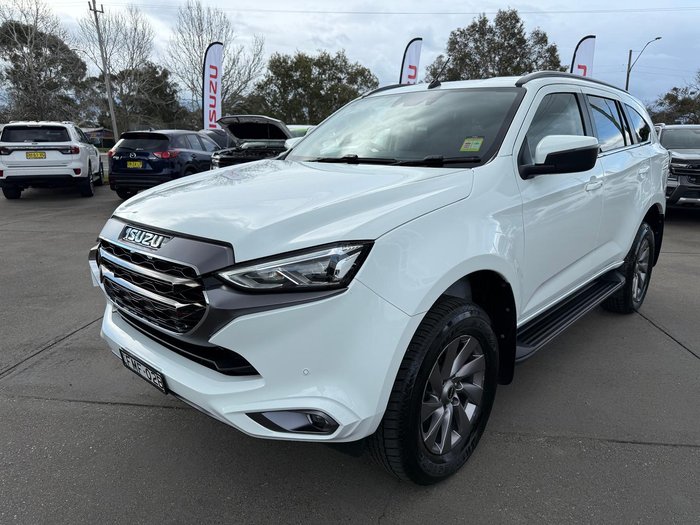 2024 Isuzu MU-X LS-U MY24 4X4 Dual Range Mineral White