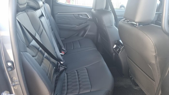 2025 Isuzu D-MAX LS-U+ MY24 4X4 Dual Range Obsidian Grey
