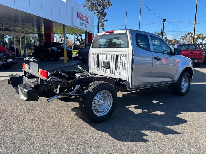 2025 Isuzu D-MAX SX MY24 4X4 Dual Range Mercury Silver