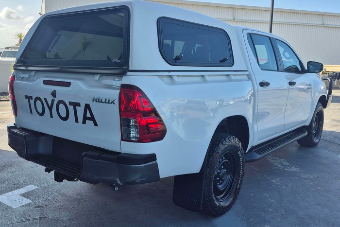 2018 Toyota Hilux SR