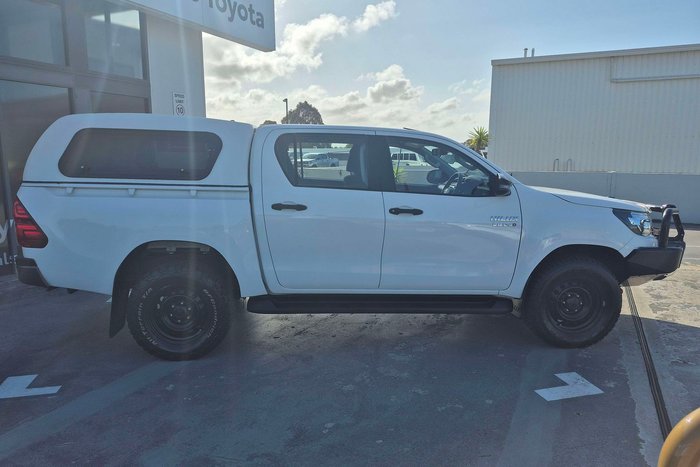 2018 Toyota Hilux SR