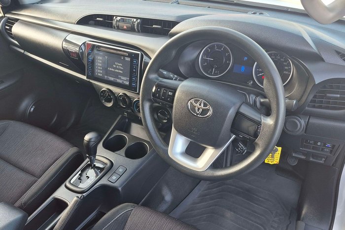 2018 Toyota Hilux SR