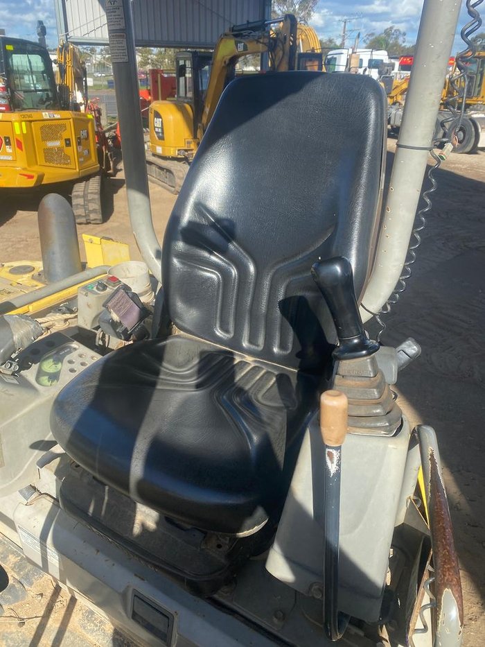 2009 Yanmar Vio55-5B