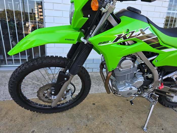 2025 Kawasaki KLX230R S Green
