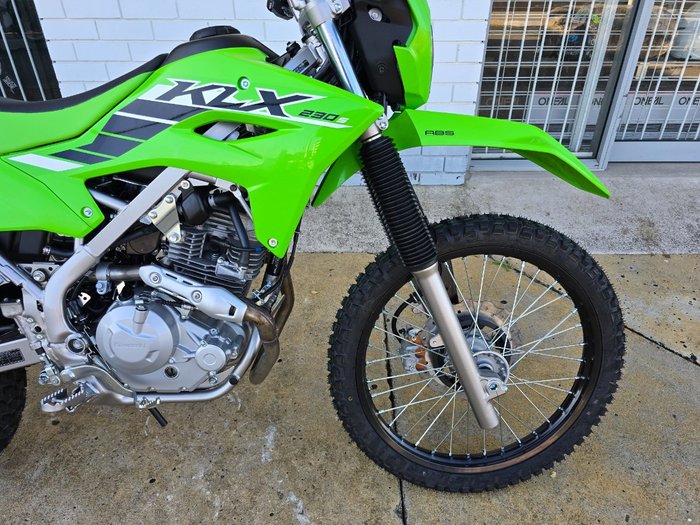 2025 Kawasaki KLX230R S Green