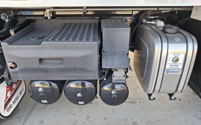 2024 Volvo Fm11