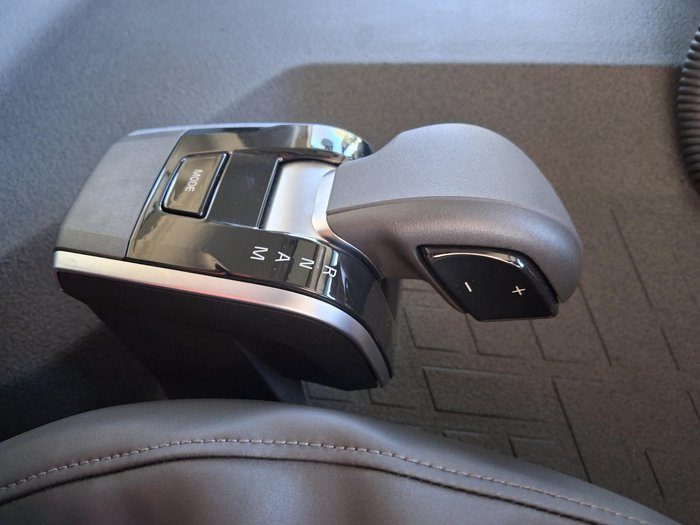 2024 Volvo Fm11