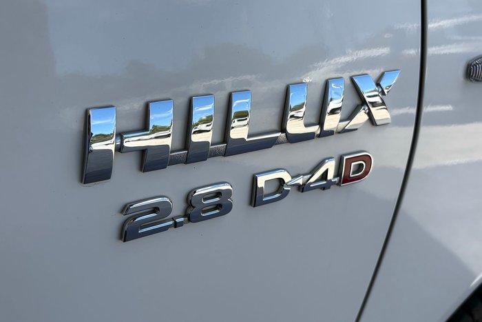 2021 Toyota Hilux SR