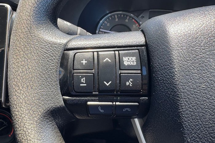 2021 Toyota Hilux SR