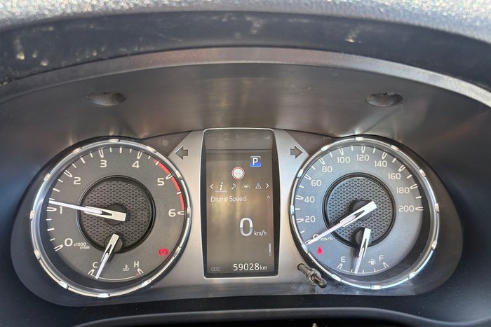 2021 Toyota Hilux SR