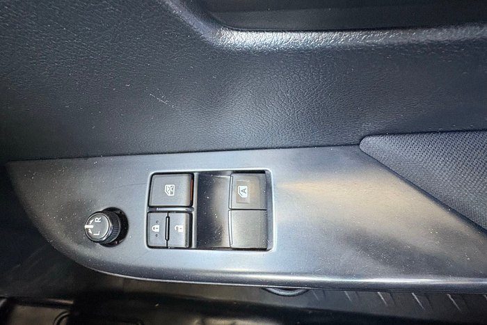 2021 Toyota Hilux SR