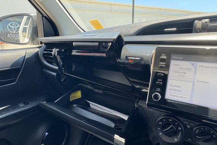 2021 Toyota Hilux SR