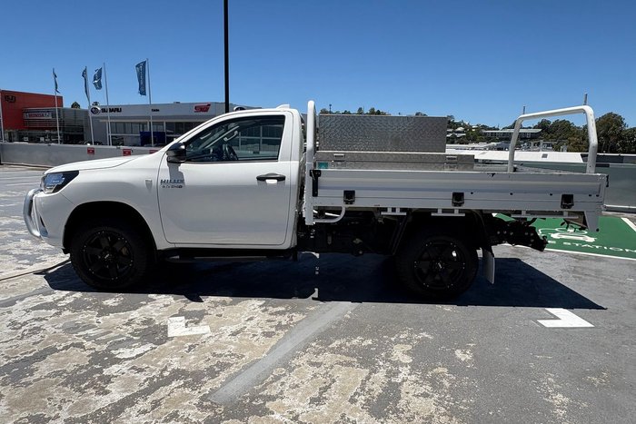 2021 Toyota Hilux SR